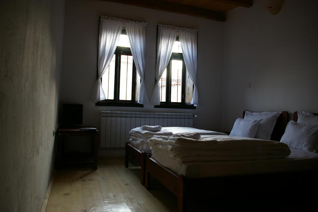 Mutafova Guest House Veliki Preslav Room photo